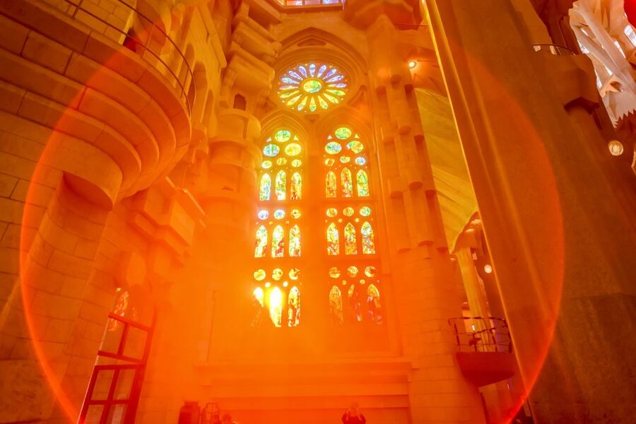 Barcelona: Sagrada Familia Tour with Optional Tower Access - Why a guided Sagrada Familia visit helps
