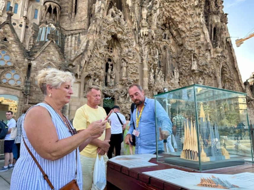 Barcelona: Sagrada Família Tour with Skip-the-Line Access - The Nativity and Passion facades in context