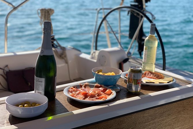 Barcelona Sailing: Light Snacks & Open Bar with Private Option - Who Will Enjoy This Two-Hour Sail?
