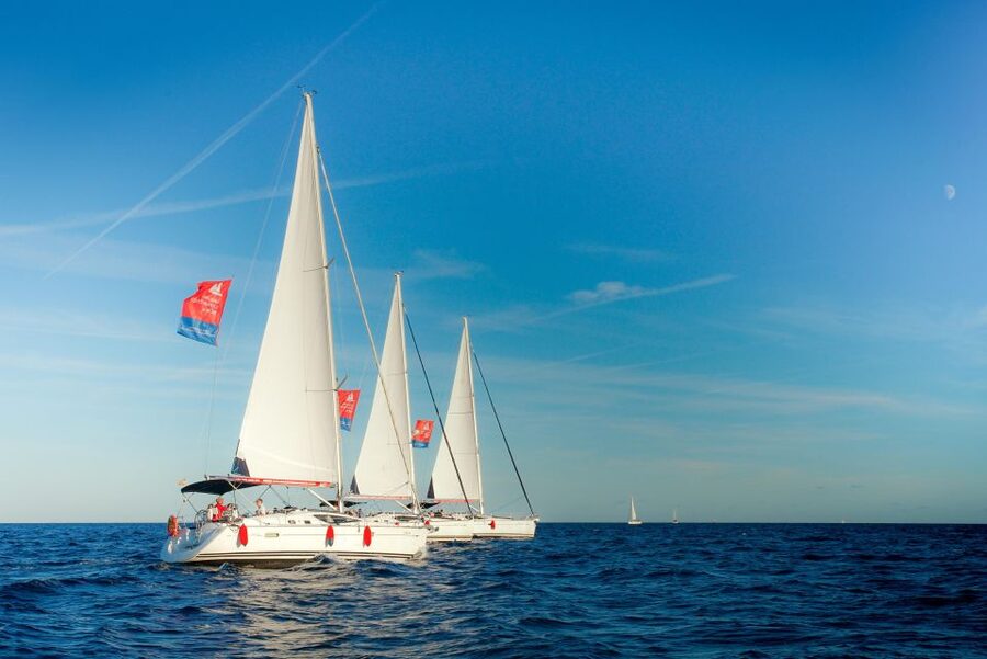 Barcelona: Sailing Tour with Vermouth and Drinks - Practical tips for a smoother trip