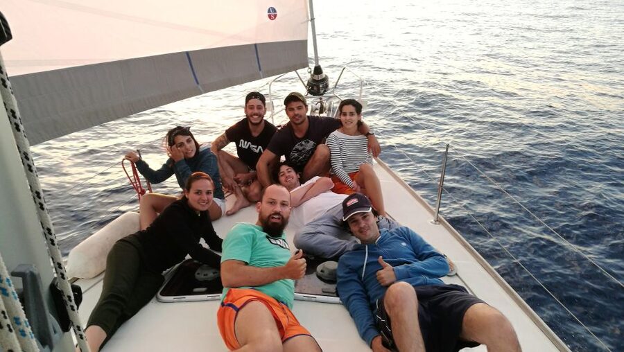 Barcelona: Sailing Trip with Drinks and Snacks - Who should book this Barcelona sailing trip?
