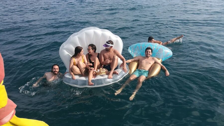 Barcelona: Sailing Trip with Drinks and Snacks - What $40 gets you
