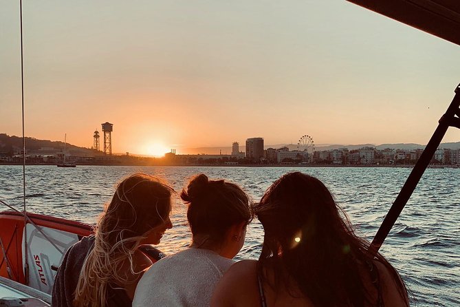 Barcelona Small Group Sailing with Snacks and Cava - Is $66.51 a fair price?