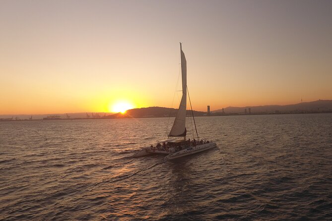Barcelona Sunset Live Jazz Music Cruise - Finding the catamaran at Moll de Drassanes