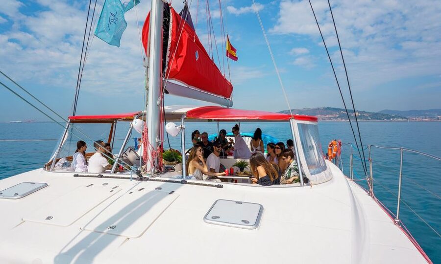 Barcelona: Sunset or Day Catamaran Cruise with Tapa & Drink - Crew service and the feel onboard