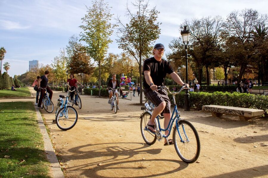 Barcelona Tapas 3-Hour Bike Tour - Guides, Languages, and Group Size