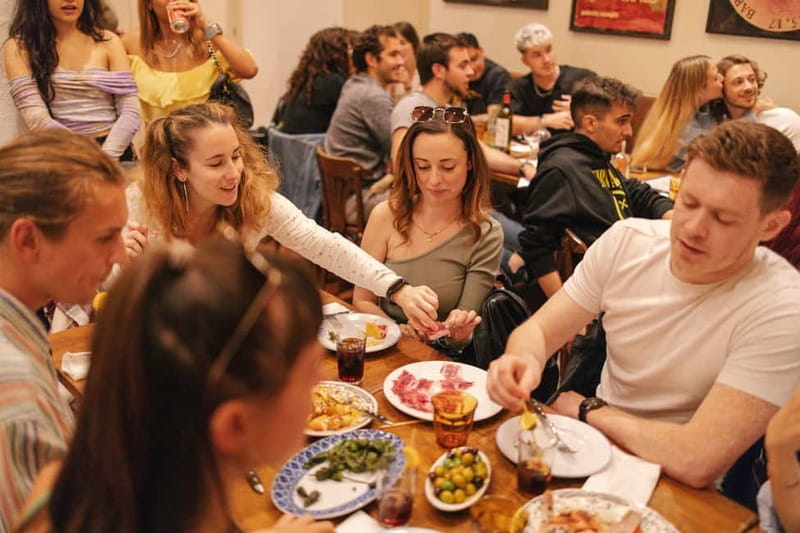 Barcelona: Tapas Food Crawl Walking Tour with Tastings - Ending near the Gothic Quarter