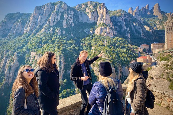 Barcelona to Montserrat Monastery: Tour, Transfers & Basilica - Why Montserrat makes a worthwhile escape from Barcelona