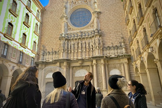 Barcelona to Montserrat Monastery: Tour, Transfers & Basilica - Making the most of three hours on Montserrat
