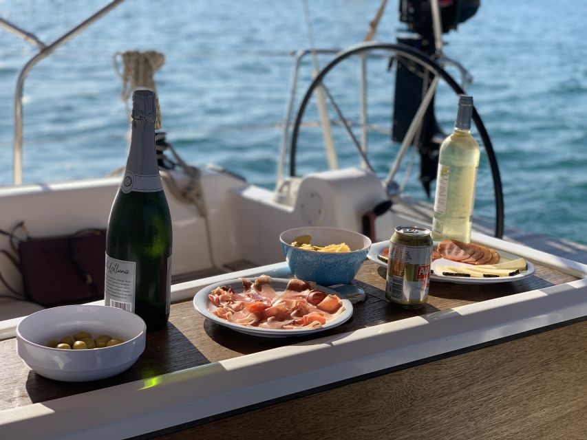 Barcelona: Two-Hour Midday or Sunset Sailing Cruise - Midday Sailing or a Barcelona Sunset?