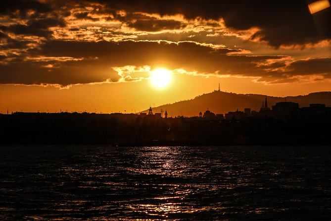 Barcelona Unique Sunset Sailing Experience with Tapas & Open Bar - Is $71.38 a fair price?