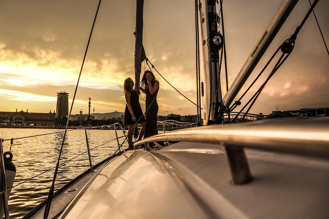 Barcelona Unique Sunset Sailing Experience with Tapas & Open Bar - Practical tips for a smoother evening