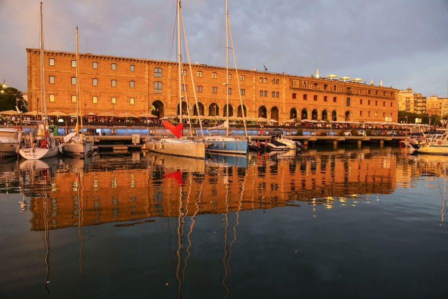 Barcelona: Unique Sunset Sailing Tour with Tapas & Open Bar - What You Actually Eat on Board