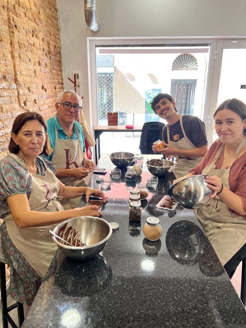 Bean to Bar Chocolate Workshop in Barcelona - Starting at Kina Chocolates in Barcelona