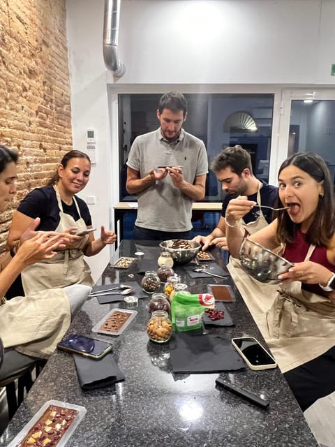 Bean to Bar Chocolate Workshop in Barcelona - Who should book this chocolate workshop?