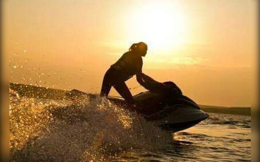 Benidorm: Jet Ski Tour with Instructor - Thirty minutes or one hour on the bay