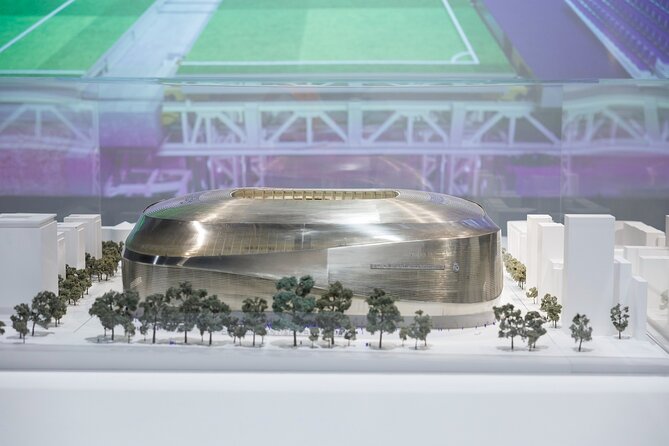 Bernabeu Stadium & Real Madrid Museum Guided Tour - From the stands to the panoramic stadium view