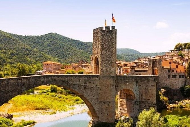 Besalu & 3 Medieval Towns Small Group Tour with Hotel Pick-Up - The small-group format and the long drive