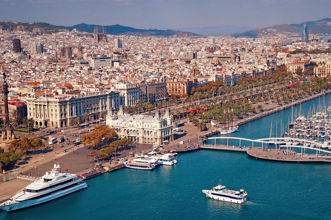 Best of Barcelona Guided Tour with Port or Hotel Pick up - Sagrada Família: exterior explanation or a longer optional visit
