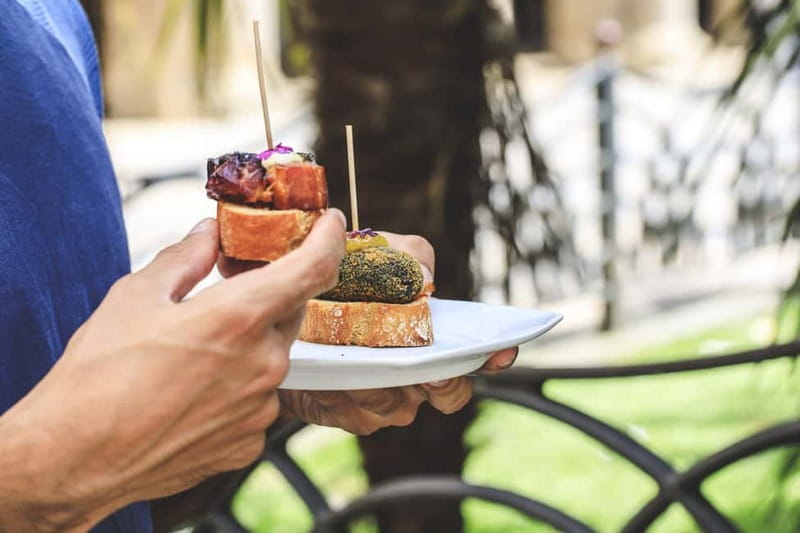 Bilbao: Basque Food Tour with Guide - Basque culture between the bites