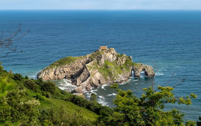 Bilbao: Gaztelugatxe, Bermeo, Mundaka, Gernika, & Wine Tour - Key points to know before you book