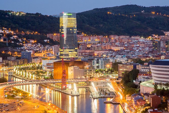 Bilbao, Guggenheim and Gaztelugatxe from San Sebastian - What the guides add to the day