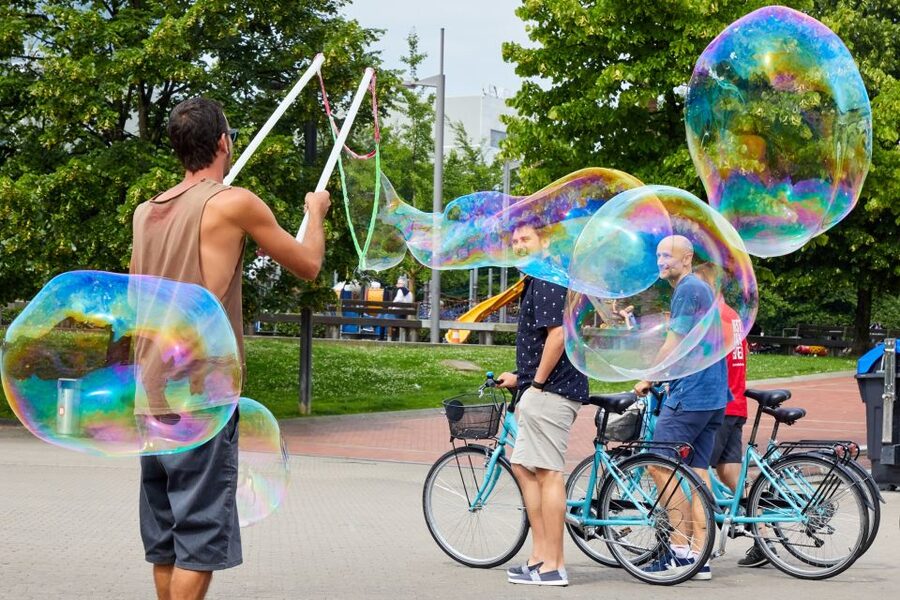 Bilbao: Guided Highlights Small Group or Private E-Bike Tour - How much ground do you cover?