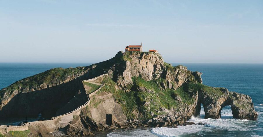 Bizkaia Bridge, Gaztelugatxe, Bermeo and Gernika from Bilbao - Following Bilbao’s industrial river to Bizkaia Bridge