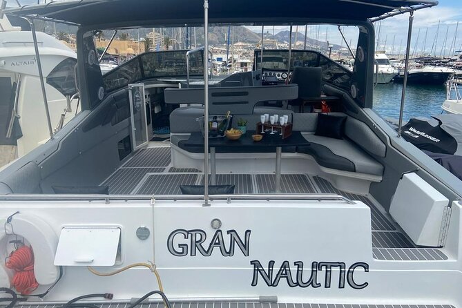 Boat Trip in Fuengirola, Dolphin Watching and Drinks - Practical advice for meeting in Fuengirola