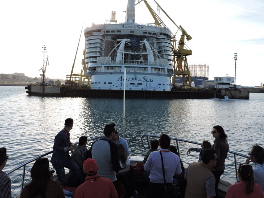 Cádiz: Bay of Cádiz Catamaran Tour with Host - Weather, route changes, and a few practical tips