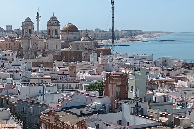 Cadiz Food Tour: Tapas, Drinks and Delights with a Local - Torre Tavira and Cádiz sweets