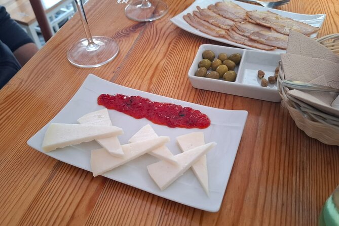 Cadiz Food Tour: Tapas, Drinks and Delights with a Local - Starting at City Hall and the Roman Theatre
