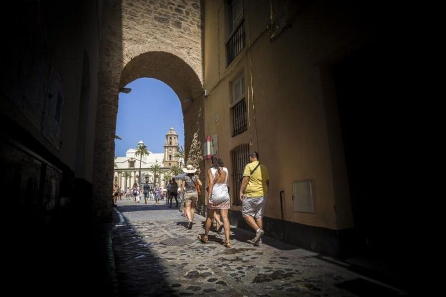 Cadiz: Guided City Tour - Quick Facts About the Cádiz Walk