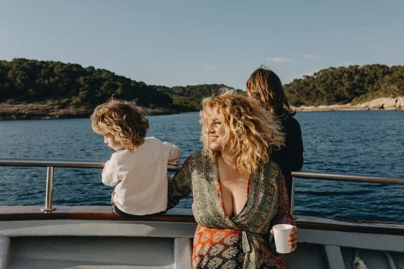 Cala'n Bosc: 3.5-Hour South Coast Sightseeing Boat Trip - Cala en Turqueta and Cala Macarella from the water