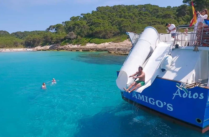 Cala'n Bosc: 3.5-Hour South Coast Sightseeing Boat Trip - Cala des Talaier and Son Saura: an early look at the coves