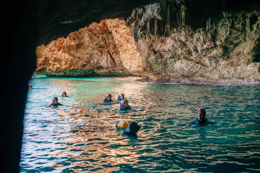 Cala Varques: Guided Sea Caves Kayak & Snorkeling Expedition - Quick points before you book