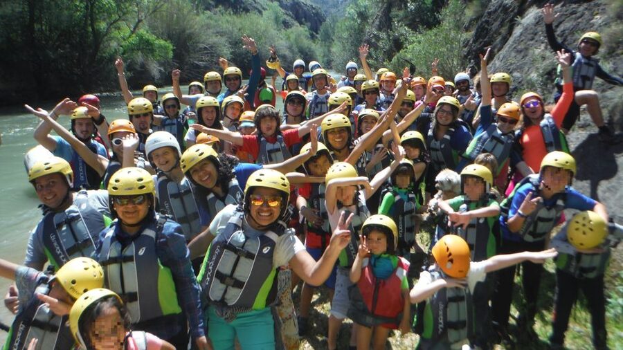 Calasparra: Almadenes Canyon Rafting with Caves and Rock Art - The first 30 minutes: safety before scenery