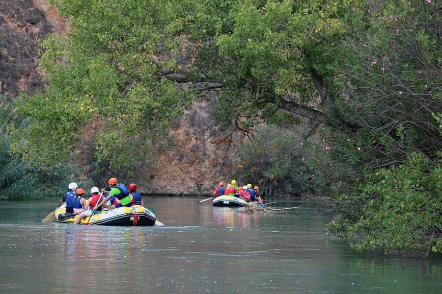 Calasparra: Almadenes Canyon Rafting with Caves and Rock Art - A viewpoint, Otter Cave, and the final approach