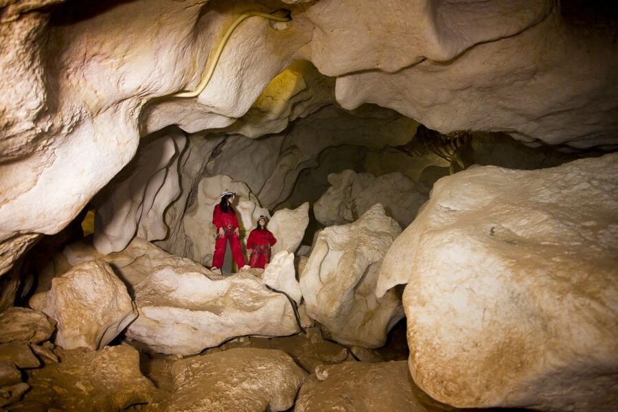 Calasparra: Cueva del Puerto Entry Ticket with Guided Tour - Temperature, humidity, and what to wear