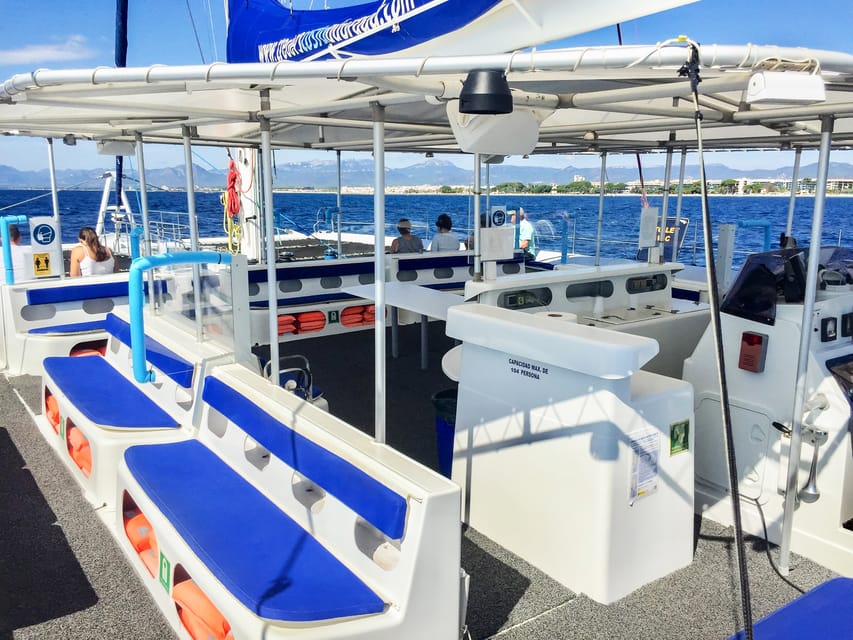Cambrils: Costa Daurada Sail Catamaran Cruise - What the free bar really adds