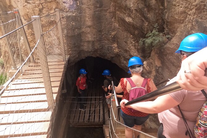 Caminito del Rey Day Trip from Costa del Sol - Beginning near the Kiosko restaurant
