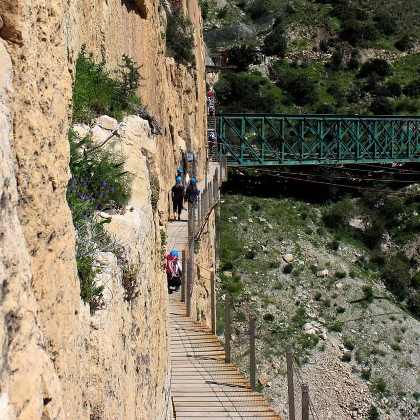 Caminito del Rey from Malaga all included - The guide can shape the whole day