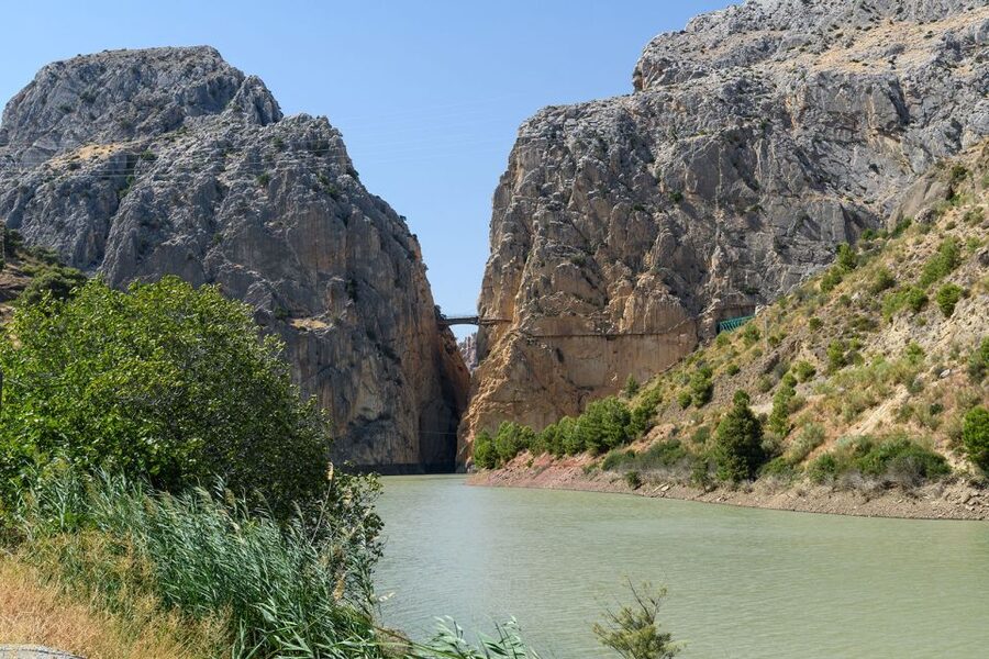 Caminito del Rey: Guided Tour with 1 Drink and Shuttle Bus - Key points to know before you book