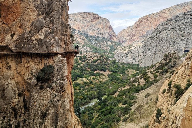 Caminito del Rey Small Group Tour from Malaga with Picnic - Alfonso and the value of a real guide