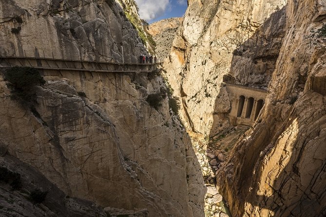 Caminito del Rey Tour from Malaga - Heat, water, food, and toilets