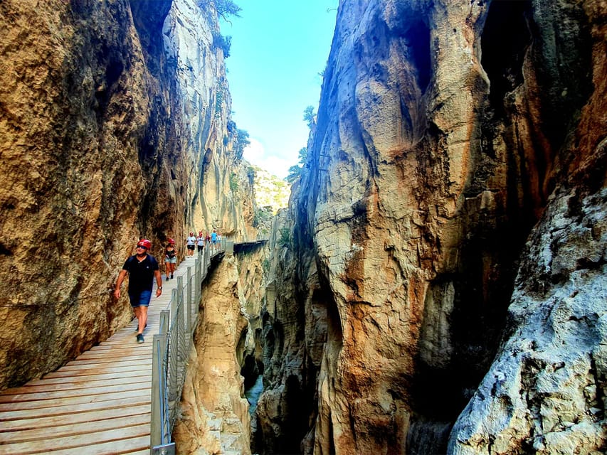 Caminito del Rey: Tour with Official Guide and Drink - Who Will Enjoy This Most?