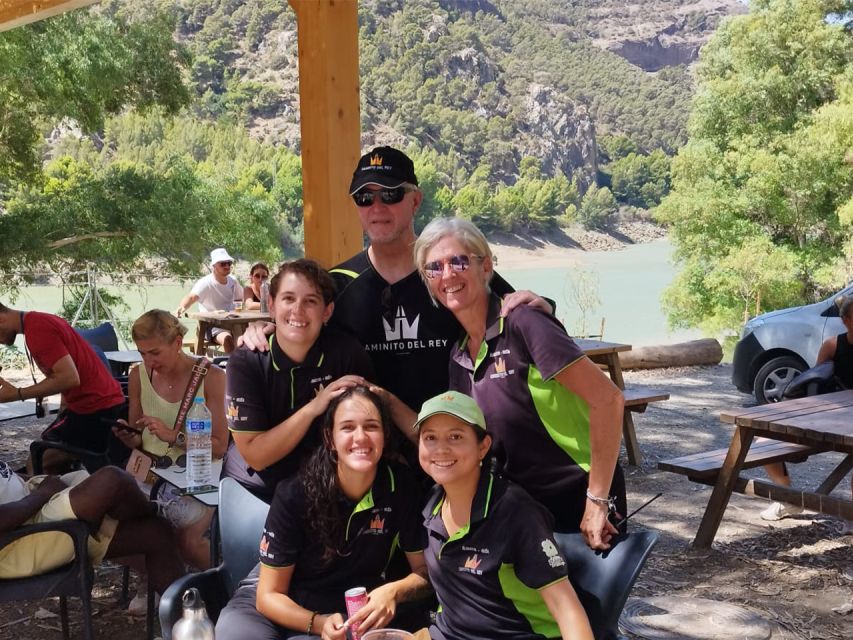 Caminito del Rey: Tour with Official Guide and Drink - What to Wear and Leave Behind