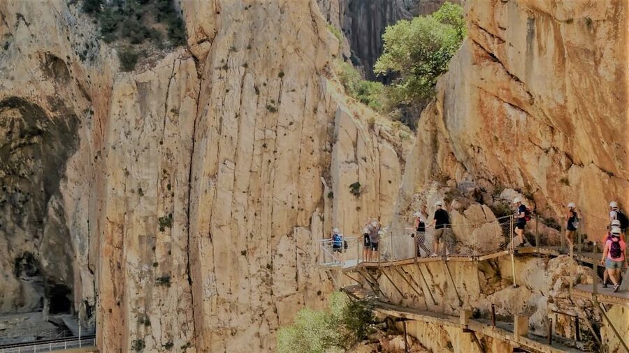 Caminito del Rey: Trekking Tour with Hiking Guide - The views, the gorge, and the height