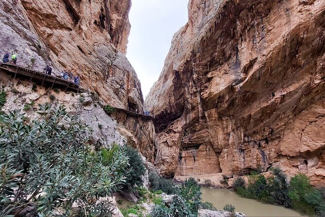 Caminito del Rey with Pickup from Malaga City - Weather, clothing, and camera advice