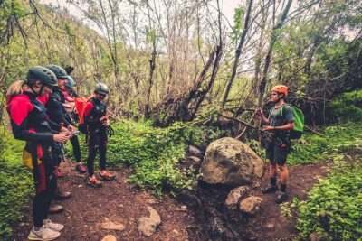 Canyoning with Waterfalls in the Rainforest – Small Groups ツ